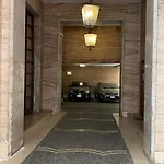Hall In Center Panzió