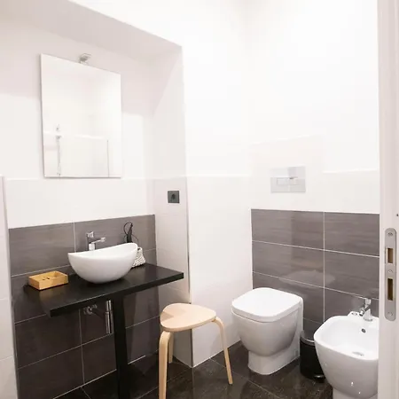 Hall In Center Bed & Breakfast 3*