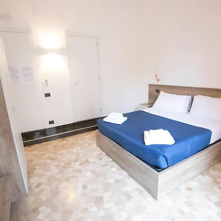 Bed & Breakfast Hall In Center 3*