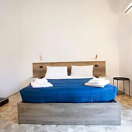 Bed and breakfast Hall In Center